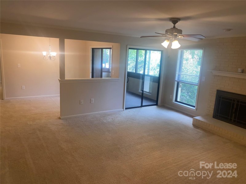 Property image 2 at 7325 Winery Lane, Charlotte, NC 28227