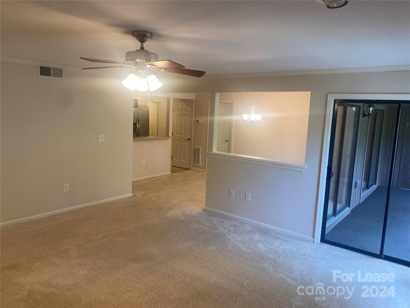 Property image 3 at 7325 Winery Lane, Charlotte, NC 28227