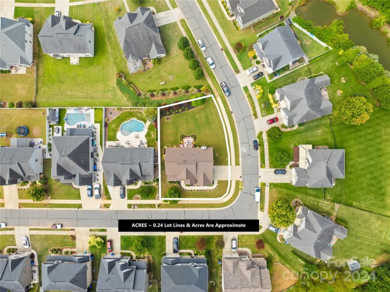 Property image 4 at 121 Kenyon Loop, Mooresville, NC 28115