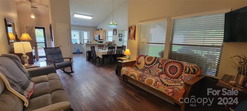 Property image 5 at 121 Cimarron Drive, Asheville, NC 28803