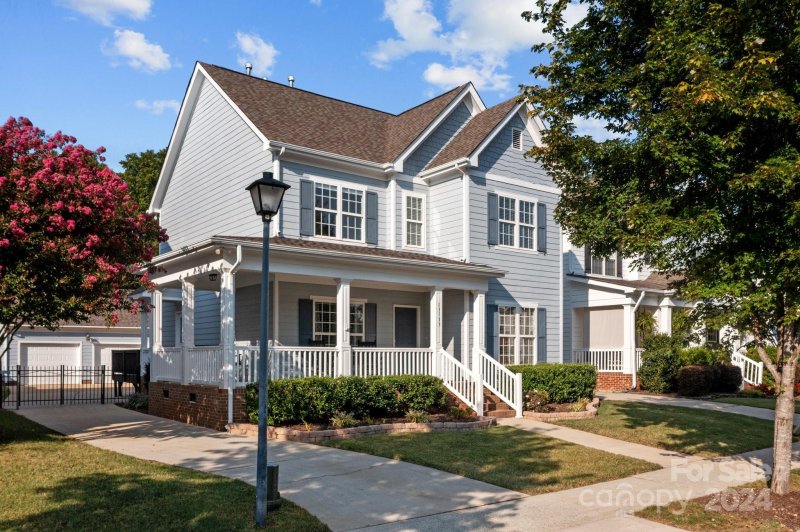 Property image 2 at 13133 Poetry Way, Davidson, NC 28036