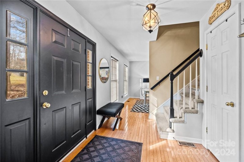 Property image 3 at 9316 Horseshoe Bend Drive, Charlotte, NC 28215