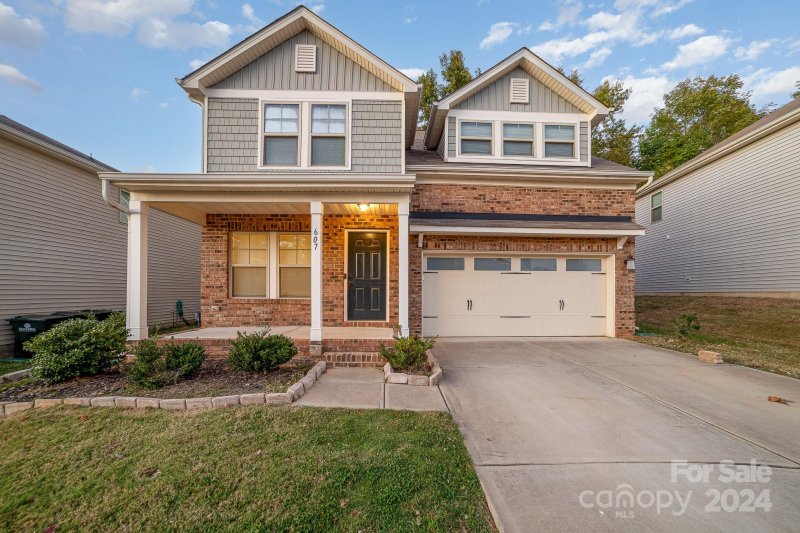 607 Oldham Lane