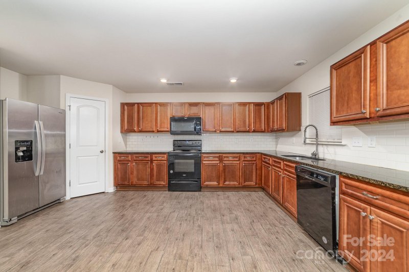 Property image 3 at 607 Oldham Lane, Rock Hill, SC 29732