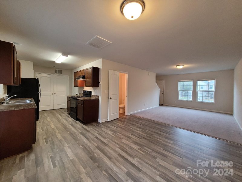 Property image 4 at 2121 Pinnacle View Drive, Kings Mountain, NC 28086