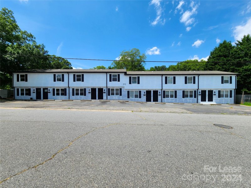 Property image 2 at 315 Hamilton Drive, Concord, NC 28025