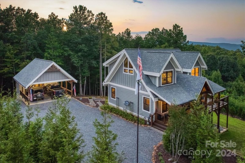 Property image 2 at 210 Grandview Loop, Nebo, NC 28761