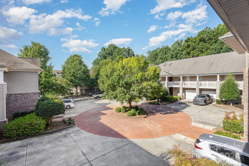 Property image 2 at 8953 Rosalyn Glen Road, Cornelius, NC 28031