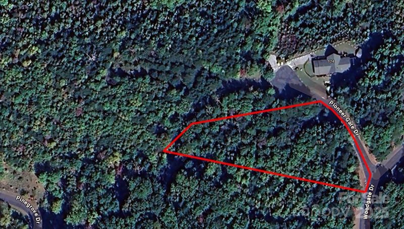 Property image 2 of 0 Pioneer Gate Drive in South Mountain Peaks, Bostic, NC 28018