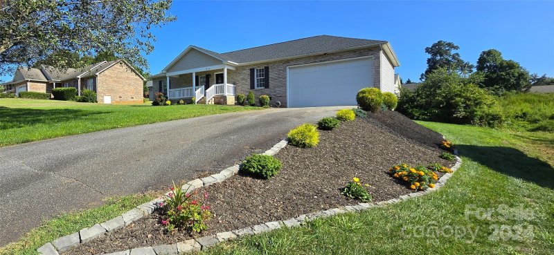 Property image 3 at 1434 Gristmill Drive, Conover, NC 28613