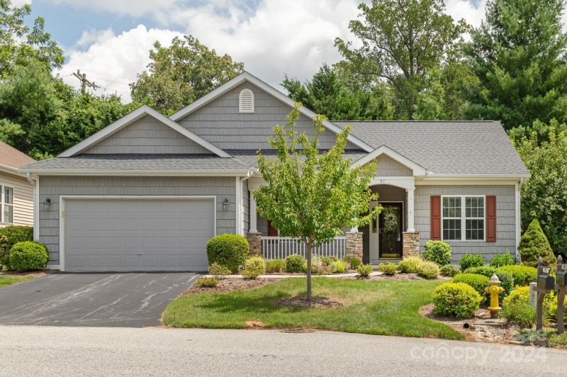 Property image 2 at 97 Shaws Creek Farm Road, Hendersonville, NC 28739