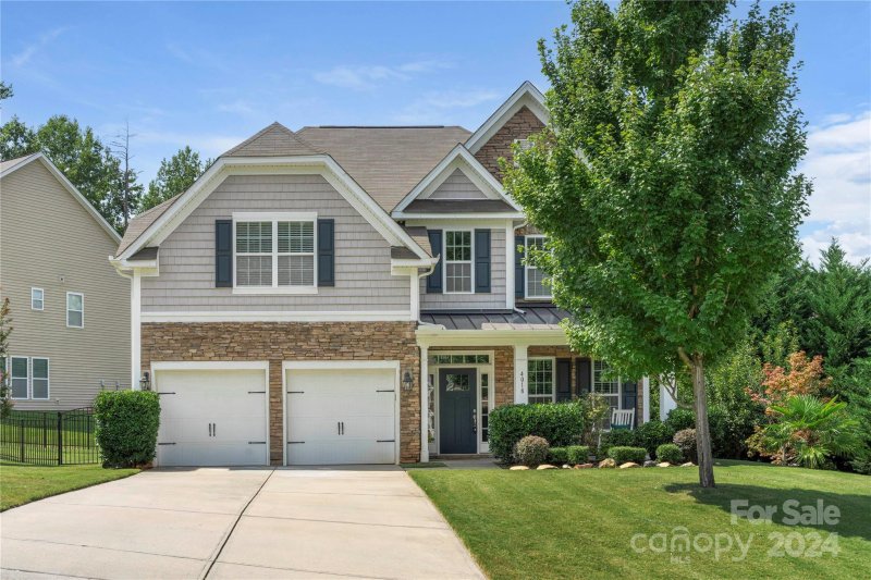 4018 Bridgepoint Drive