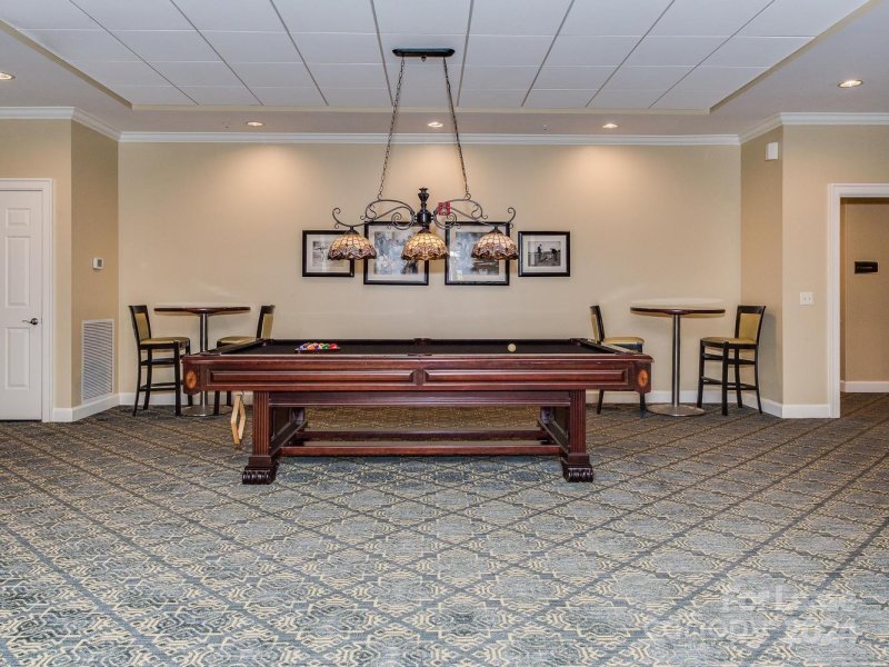 Property image 4 at 300 W 5th Street, Charlotte, NC 28202