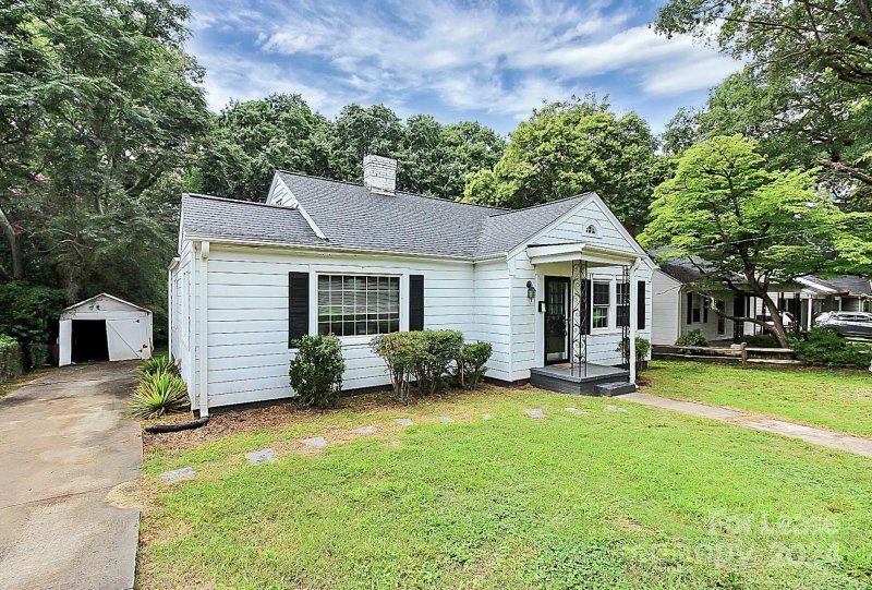 Property image 2 at 507 Clay Street, Gastonia, NC 28052