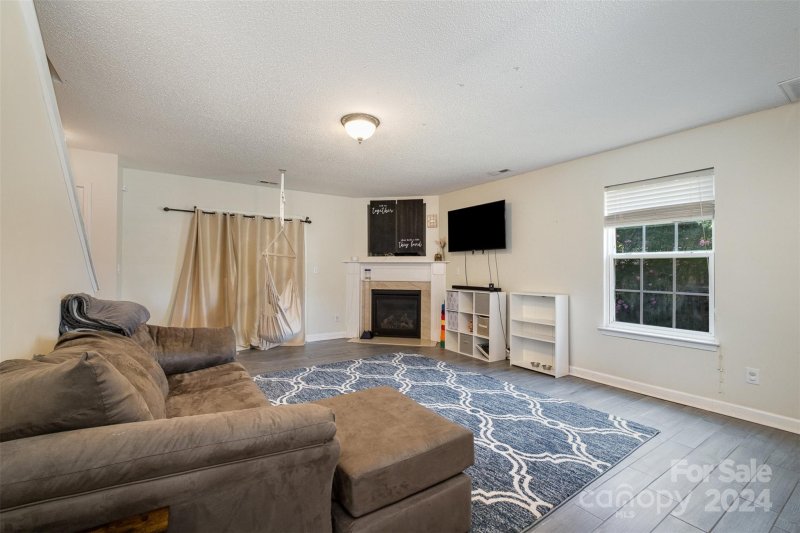 Property image 2 at 4070 Shasta Circle, Clover, SC 29710