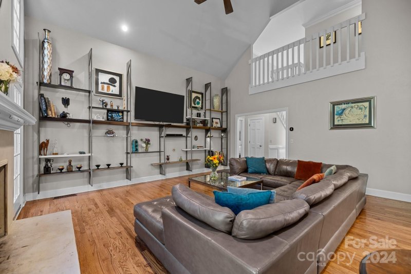 Property image 5 at 10633 Oak Pond Circle, Charlotte, NC 28277