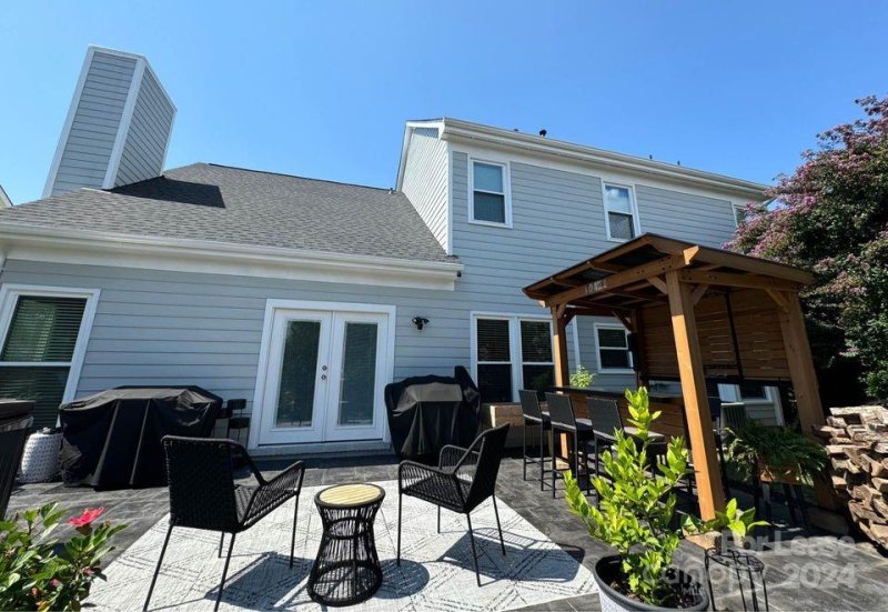 Property image 3 at 19942 Scanmar Lane, Cornelius, NC 28031