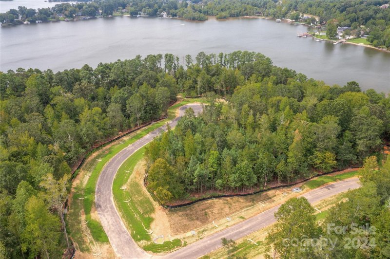 Property image 2 at 1008 Kingbird Lane, Clover, SC 29710