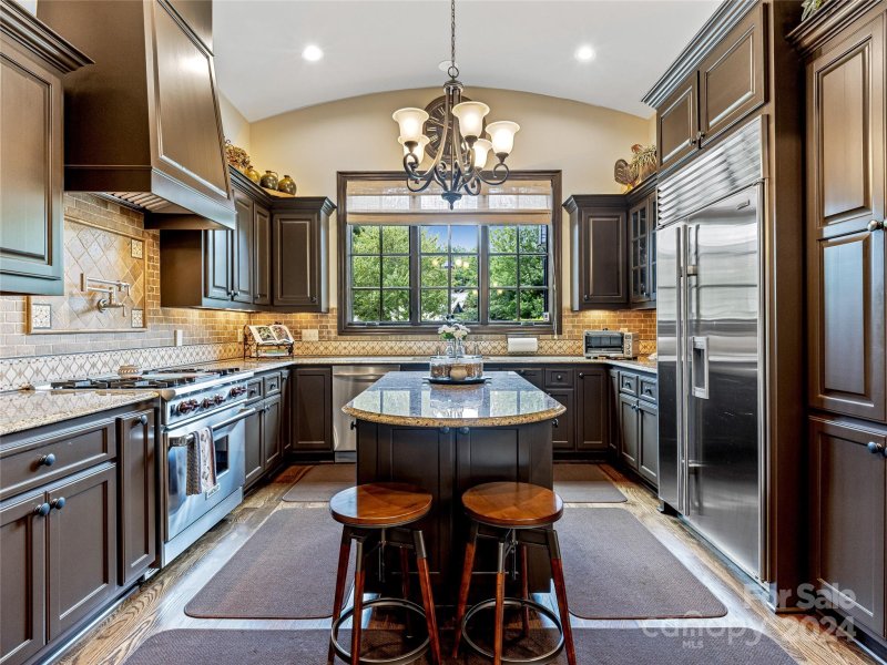 Property image 5 at 16 Village Oak Drive, Arden, NC 28704