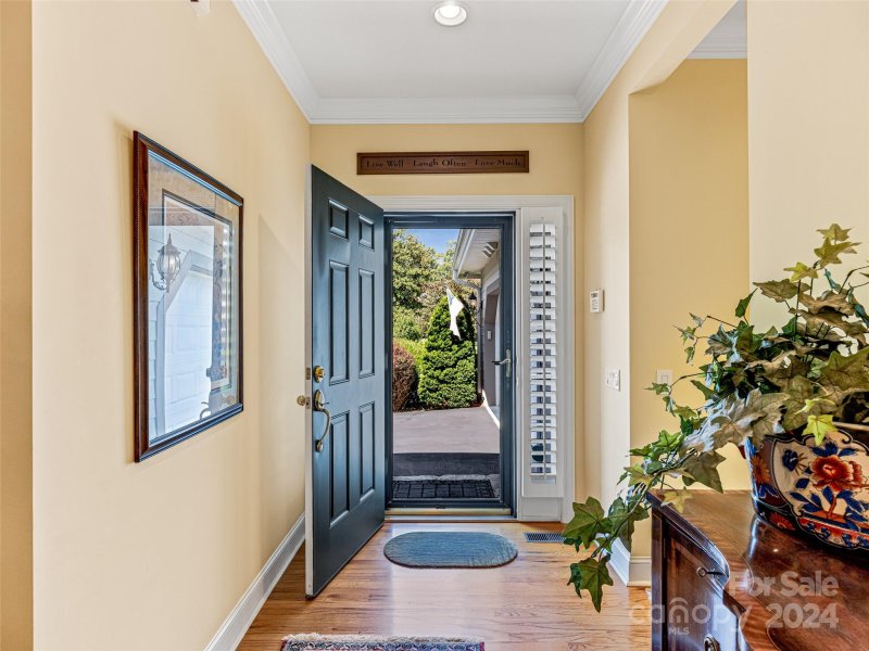 Property image 4 at 43 Towne Place Drive, Hendersonville, NC 28792