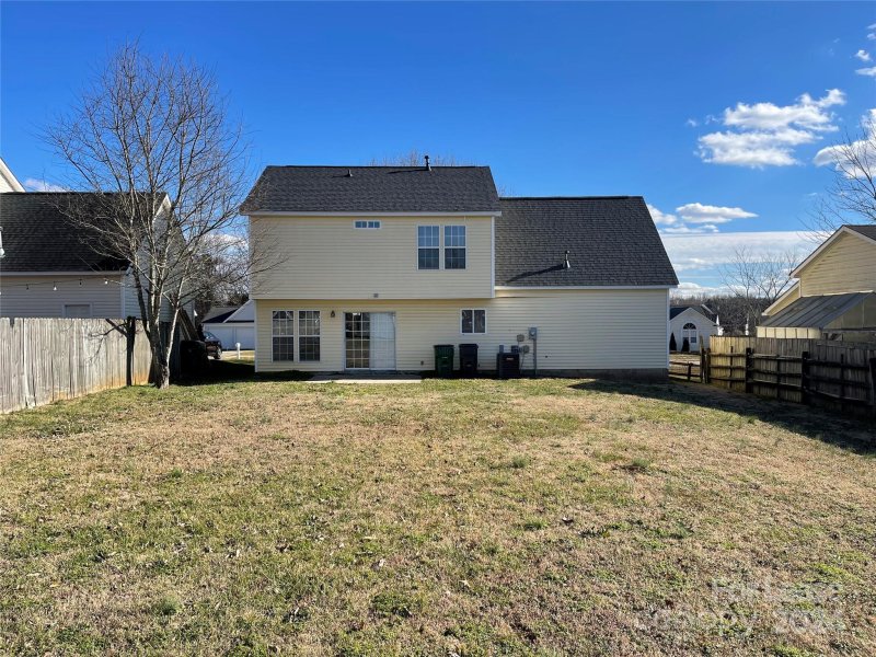 Property image 4 at 9811 Sweet Plum Drive, Charlotte, NC 28215