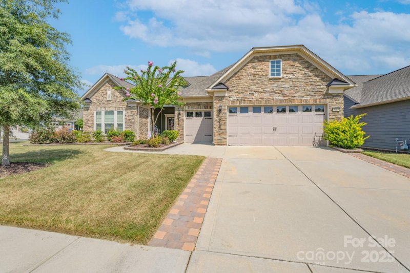Property image 2 at 3087 Bartlett Street, Fort Mill, SC 29715