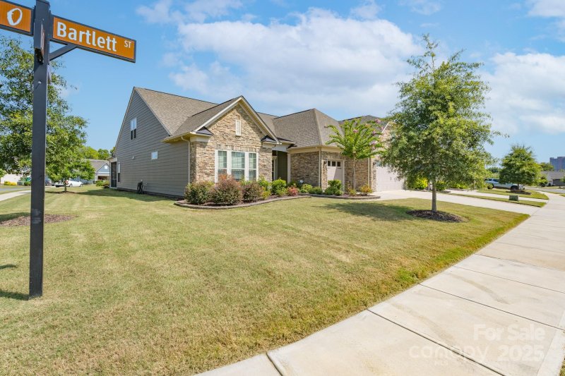 Property image 4 at 3087 Bartlett Street, Fort Mill, SC 29715