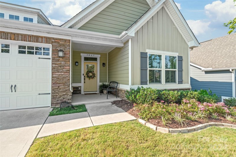 Property image 4 at 5067 Skyfest Drive, Charlotte, NC 28215