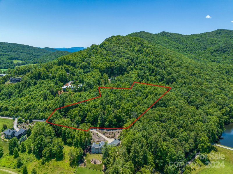 Property image 2 at 40 Bear Flower Trail, Arden, NC 28704