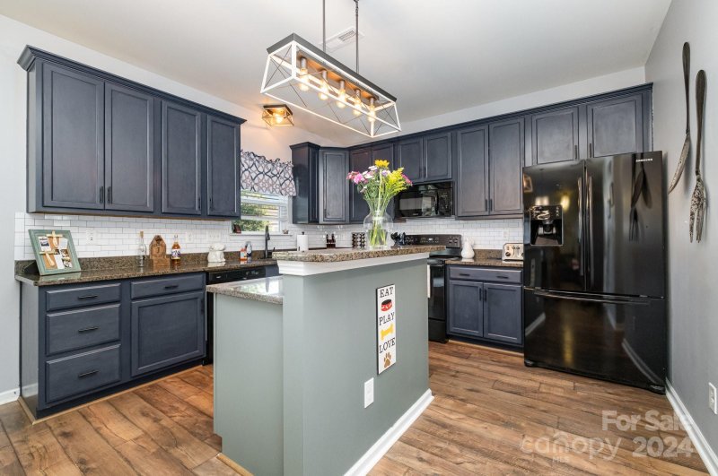 Property image 5 at 8208 Stourhead Gardens Lane, Waxhaw, NC 28173