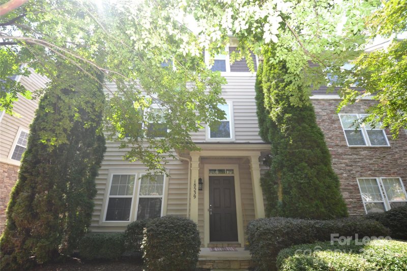 Property image 2 at 18539 The Commons Boulevard, Cornelius, NC 28031