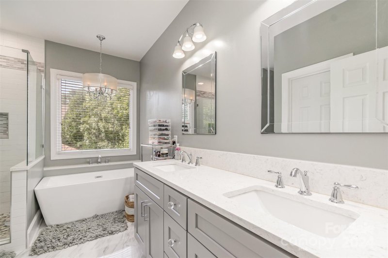 Property image 5 at 804 Garbow Court, Charlotte, NC 28270