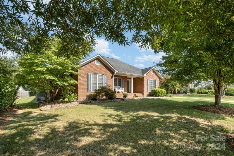 Property image 2 at 3815 Bent Creek Drive, Concord, NC 28027