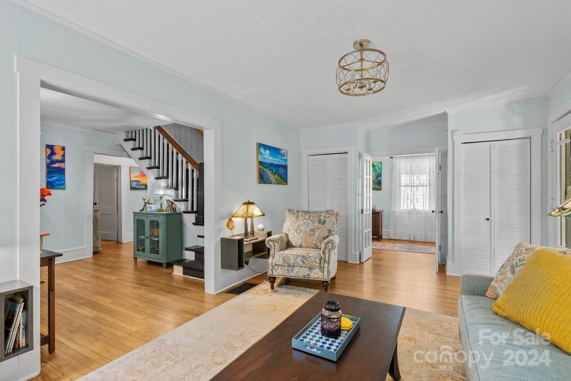 Property image 5 at 138 Murdock Avenue, Asheville, NC 28801