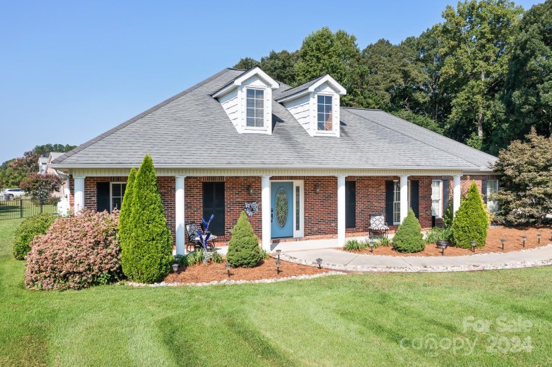 Property image 2 at 1244 Killian Farm Road, Stanley, NC 28164