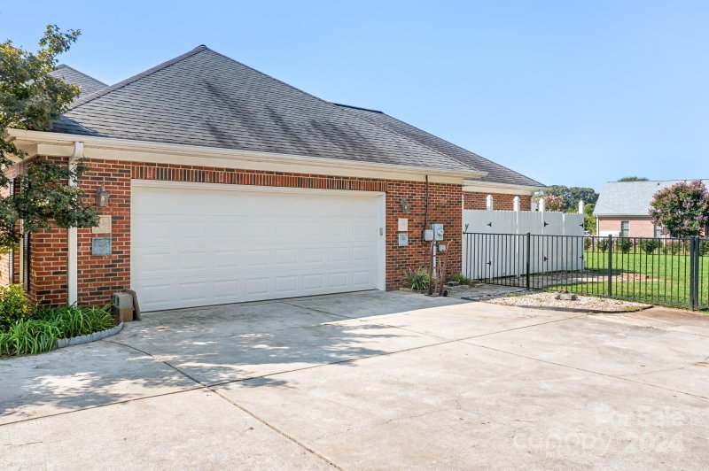 Property image 5 at 1244 Killian Farm Road, Stanley, NC 28164