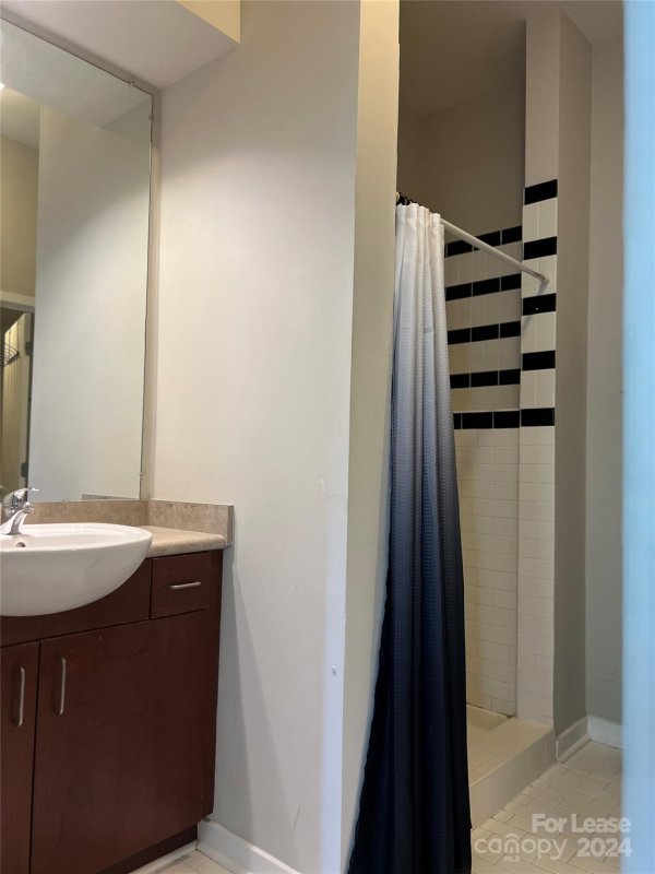 Property image 5 at 2125 Southend Drive, Charlotte, NC 28203