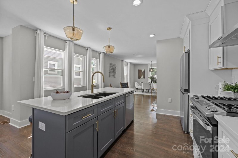 Property image 5 at 2124 Edison Street, Charlotte, NC 28206