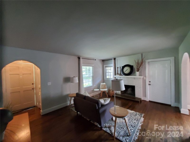 Property image 3 at 3412 Washburn Avenue, Charlotte, NC 28205