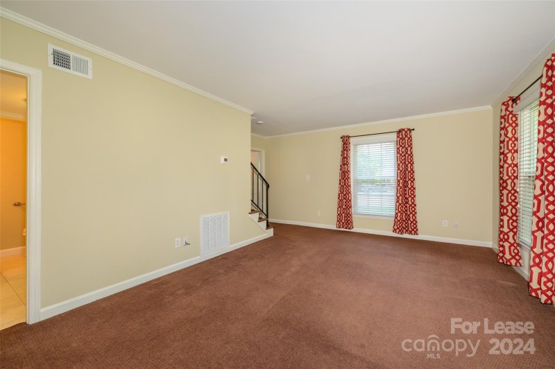 Property image 4 at 1133 Wimbledon Road, Charlotte, NC 28209