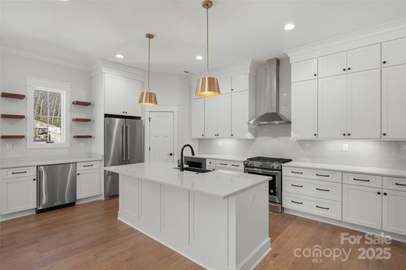 Property image 4 at 96 Chimney Chase Trail, Hendersonville, NC 28739