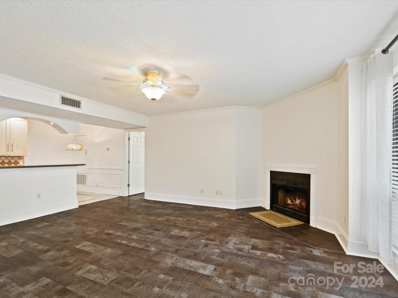 Property image 5 at 1612 Sharon Road, Charlotte, NC 28210