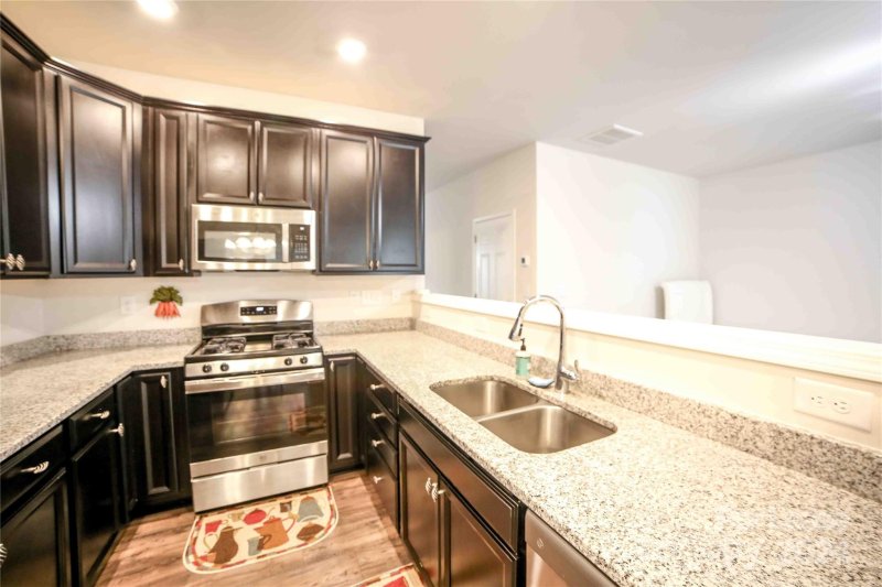 Property image 5 at 9307 Grand Valley Drive, Charlotte, NC 28213