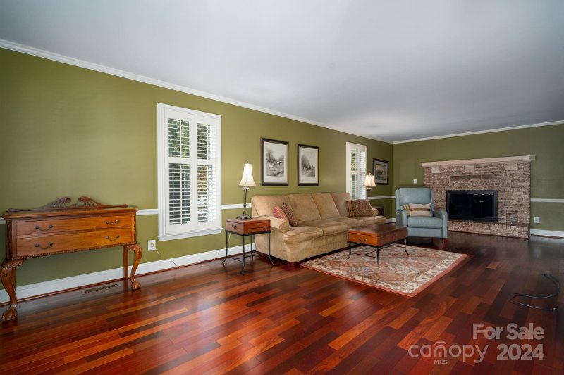 Property image 4 at 1733 Knightbridge Drive, Newton, NC 28658