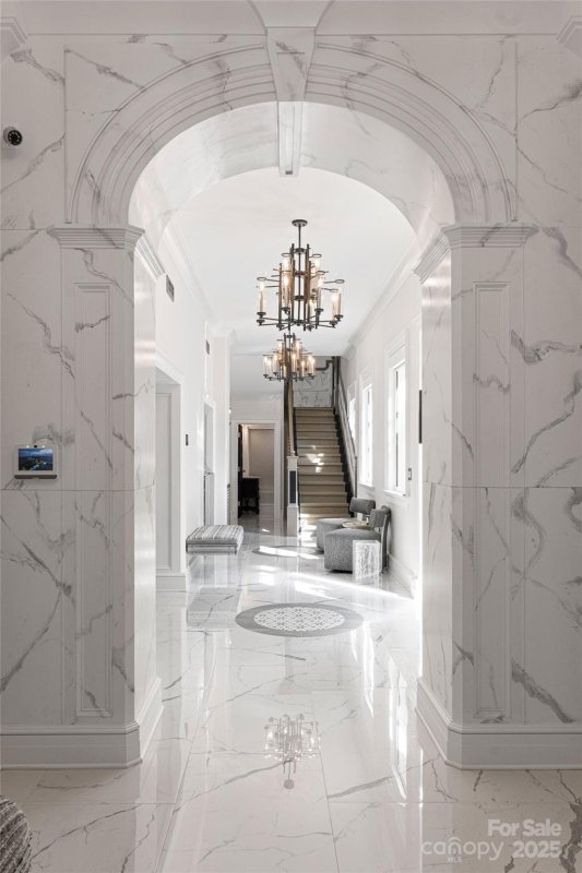 Property image 5 at 6 Village Lane, Asheville, NC 28803