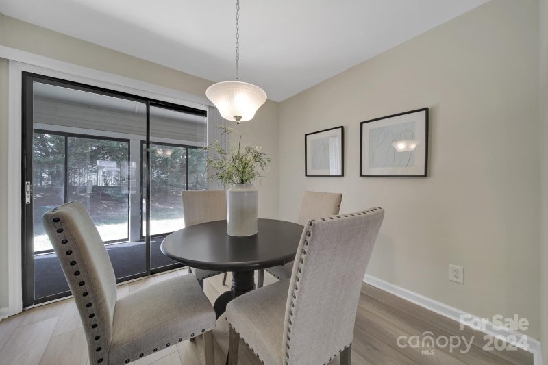 Property image 5 at 10943 Carmel Crossing Road, Charlotte, NC 28226