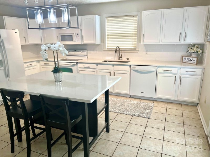 Property image 4 at 2019 Dunsmore Lane, Waxhaw, NC 28173