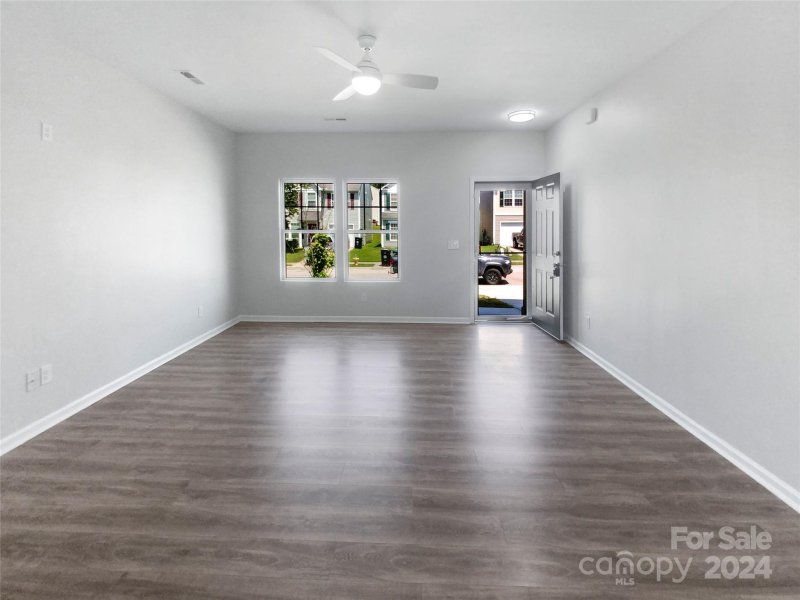 Property image 4 at 264 Aershire Court, Concord, NC 28025