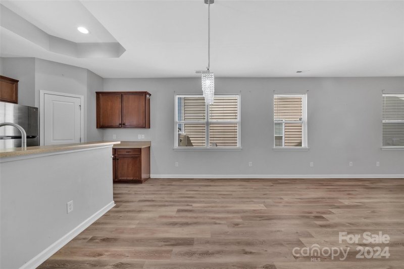 Property image 4 at 837 Old Forester Lane, Charlotte, NC 28214