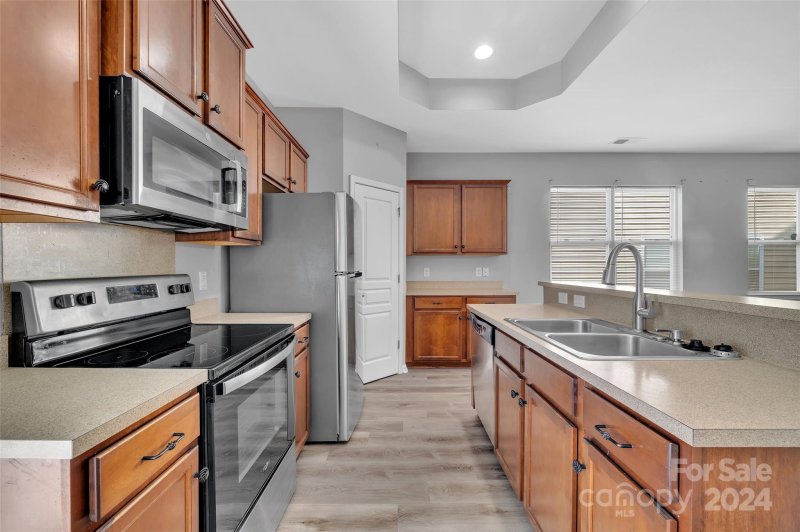 Property image 5 at 837 Old Forester Lane, Charlotte, NC 28214